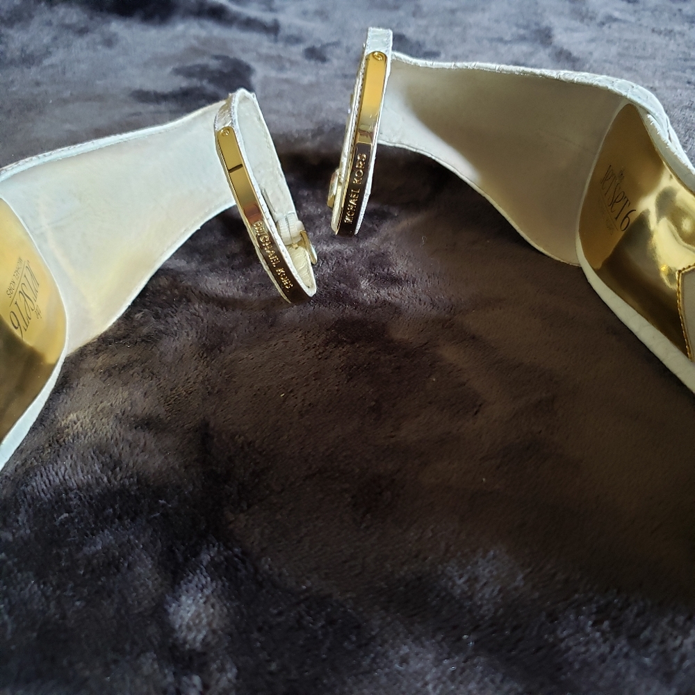 Michael Kors White Snakeskin Sandals - Picture 8 of 11